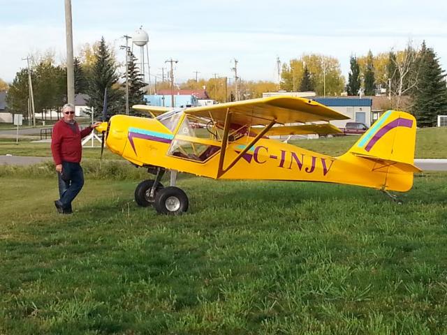 SuperFox It's still begging for little refinements but it also wants to be flown.  Here I am at my favourite coffee stop.  The town of Linden mows a runway and many local flyers use the strip and visit the local restaurant "Country Cousins" Great Food including Peanut Butter Pie